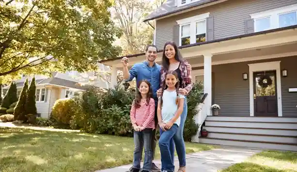 Young family with children in Dallas rental home yard representing 45% family household Dallas rental market trends